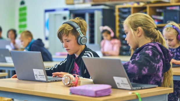 Børne- og Familieudvalget har taget hul på en drøftelse af skoleordningen i Holstebro By, som omfatter Nørre Boulevard Skolen, Rolf Krake Skolen og Sønderlandsskolen.